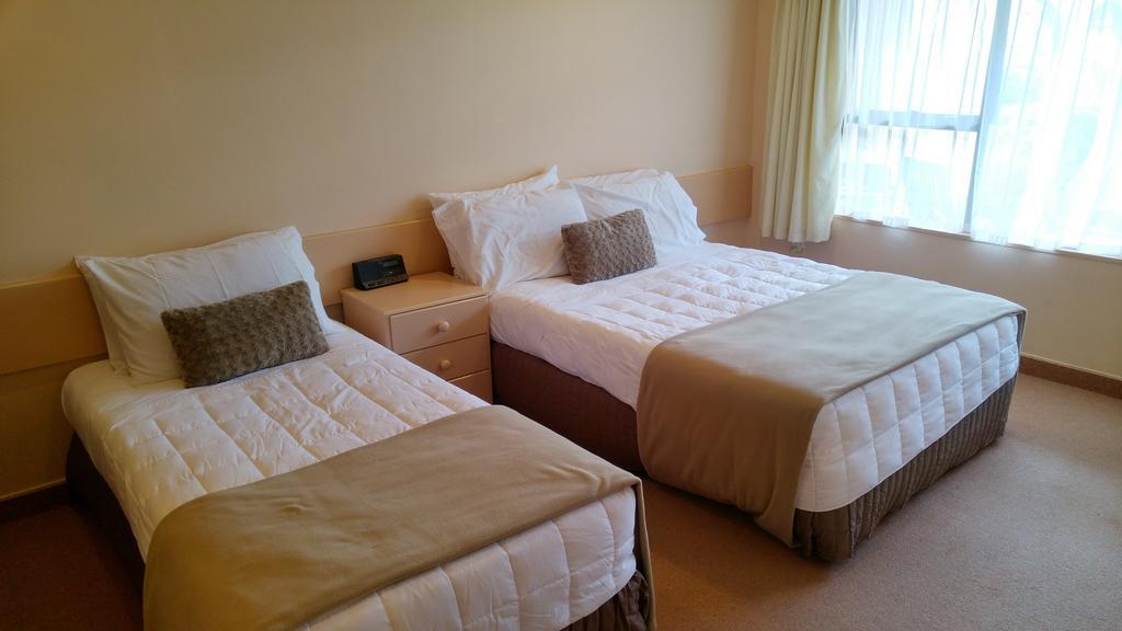Hobson'S Choice Motel 다르가빌 객실 사진
