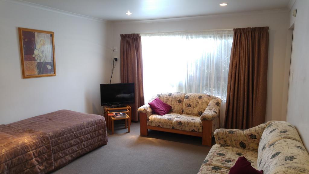 Hobson'S Choice Motel 다르가빌 객실 사진