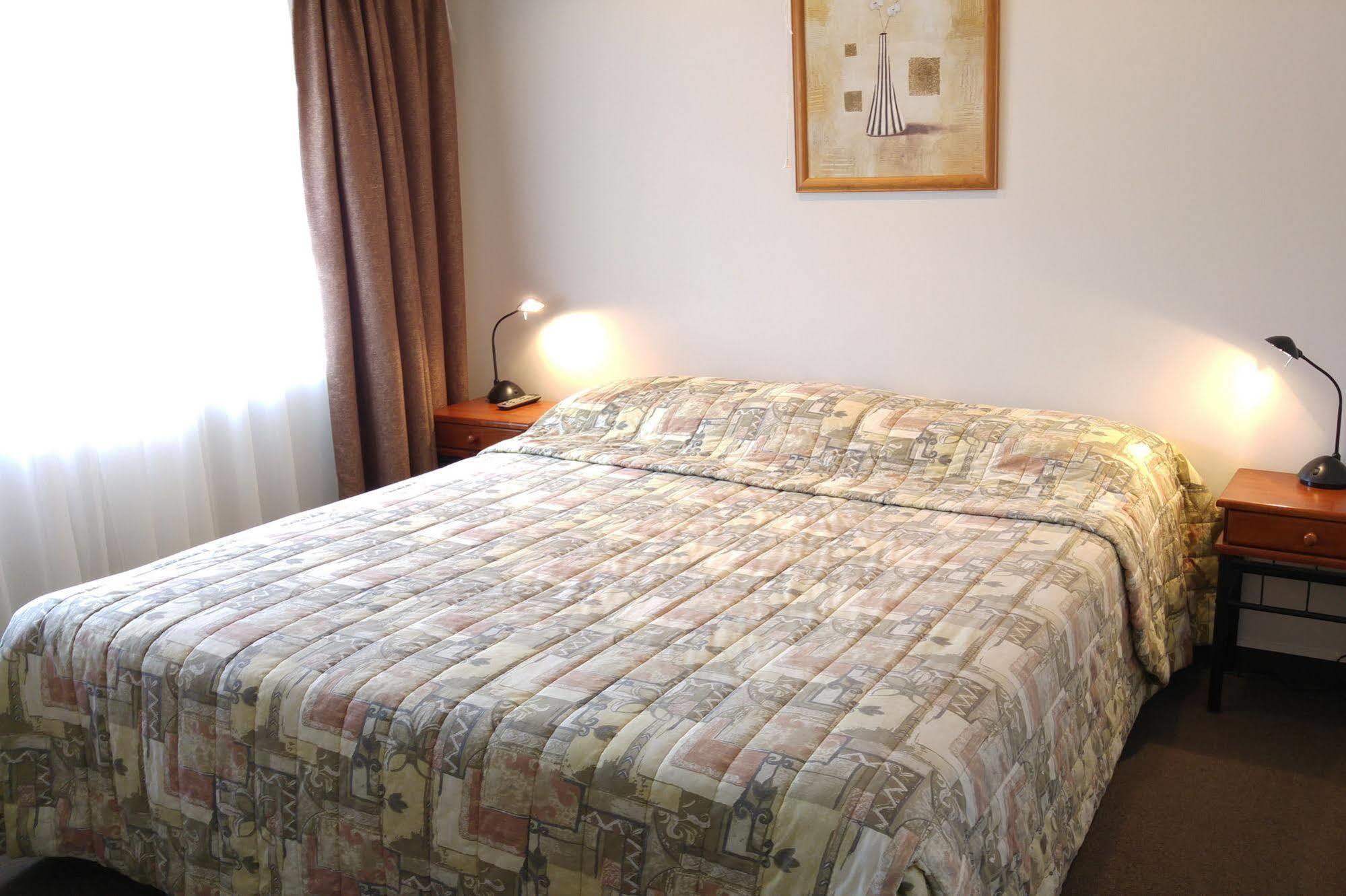 Hobson'S Choice Motel 다르가빌 외부 사진